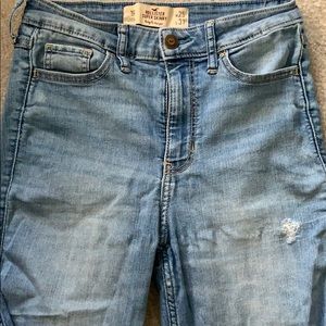 Size 1 high rise hollister jeans